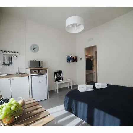 Апартаменты Private Beach Apartment In Taormina Таормина