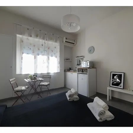 Private Beach Apartment In Taormina Таормина